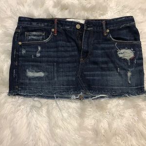 Abercrombie and Fitch mini skirt: size 4 or 27